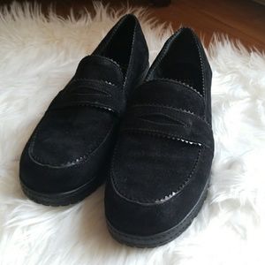 🌸Stuart Weitzman🌸 Schooldays Penny Loafer